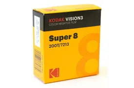 Kodak Vision3 200T 7213, 8 mm x 15 m Perf. 1R Schmalfilm
